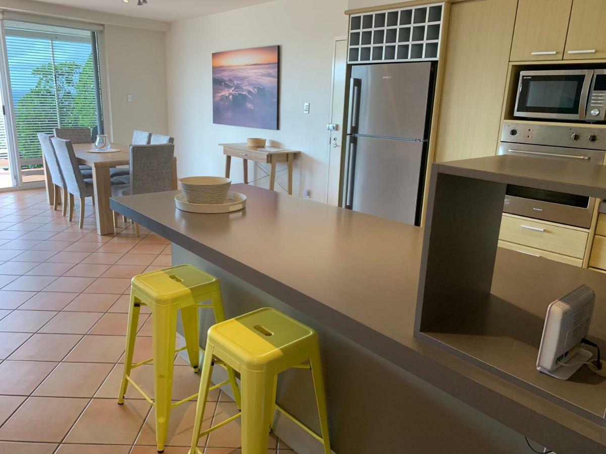 Aqua Promenade Beachfront Holiday Apartments Sunrise Beach Eksteriør bilde